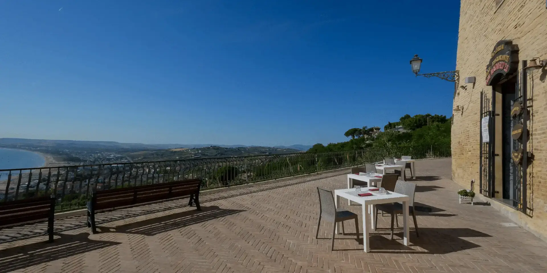 Facciata del ristorante Don Magnifico